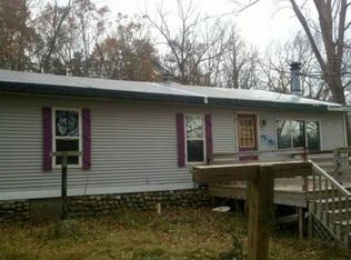 9081 Wagar Rd, Lyons, MI 48851