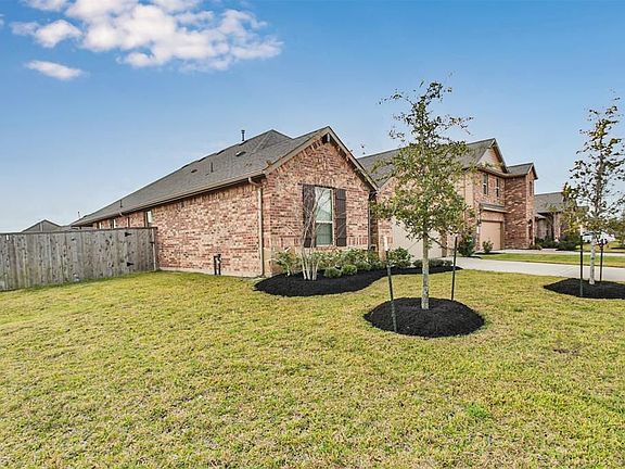2nd image of 28703 Pleasant Creek Ct