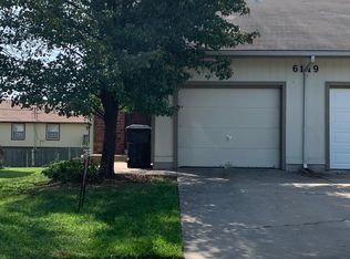6119 SW 26th St, Topeka, KS 66614