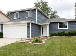 2049 Sunnydale St, Woodridge, IL 60517