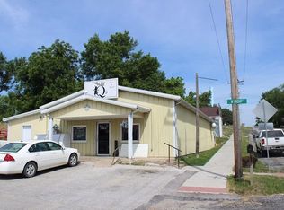 101 W Front Ave, New Cambria, MO 63558