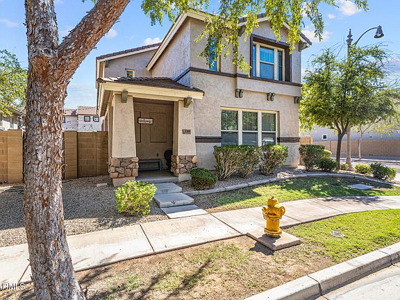 4th image of 1389 S CHAPARRAL Boulevard