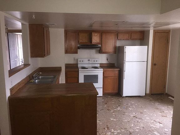 2nd image of 3770 Shirebrook Dr APT 81