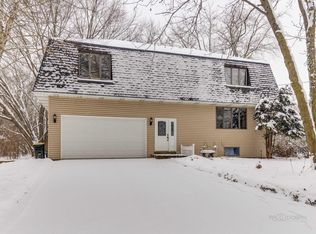 41142 N Lincoln Ave, Antioch, IL 60002