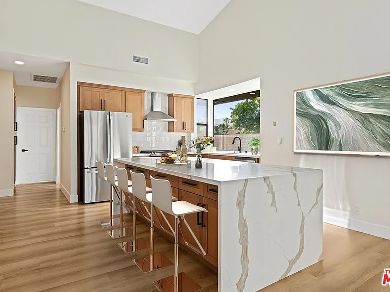 70895 Ironwood Dr — Photo 13