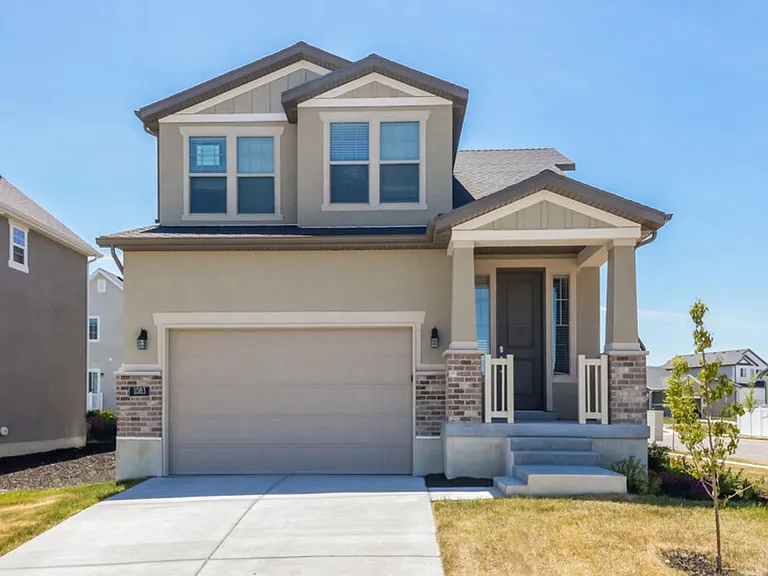 1083 W Osprey Dr — Photo 1