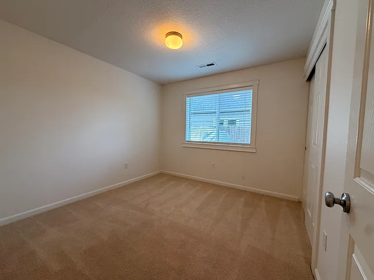 4805 NW Washington St — Photo 19