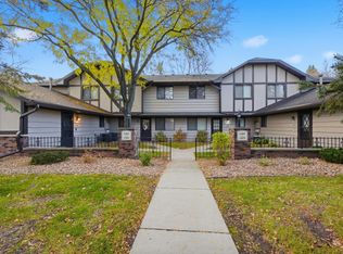 13463 Zenith Ln, Eden Prairie, MN 55346