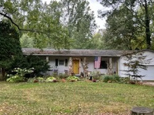 36091 Law Rd, Grafton, OH 44044