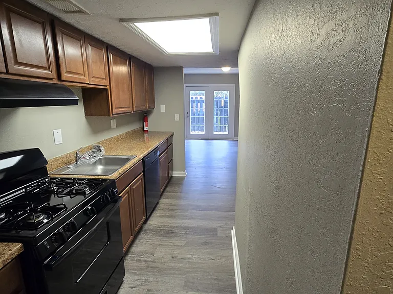 Lexington Villas — Photo 19