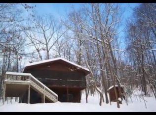 25 Oak Ct, Mount Jackson, VA 22842