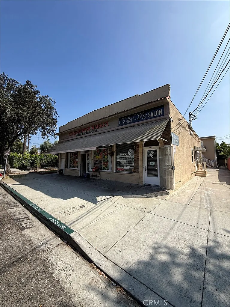 Studio, 400 sqft, $1,599 — Photo 1