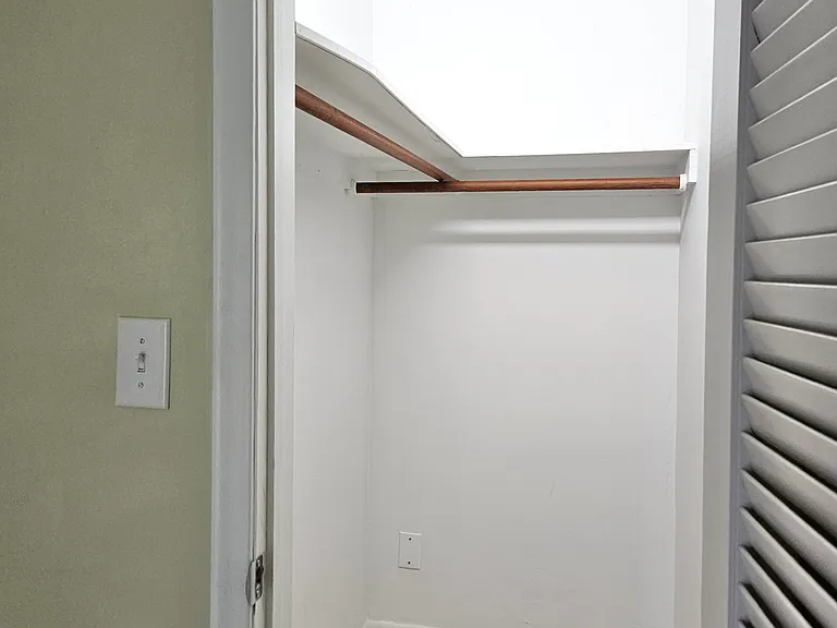 1950 Lake Osborne Dr #3 — Photo 12