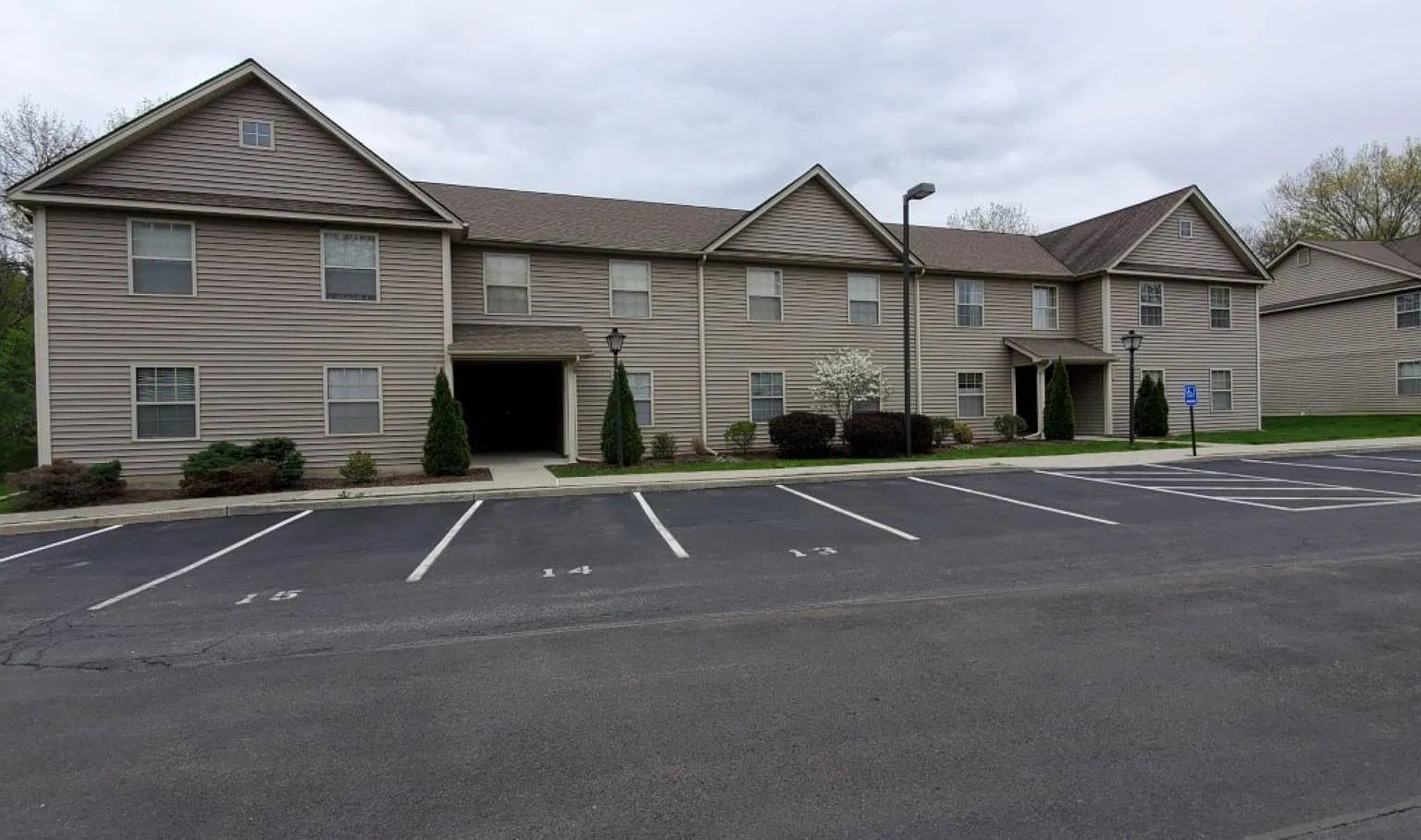 2 bed, 1.0 bath, 1000 sqft, $1,950 — Photo 1
