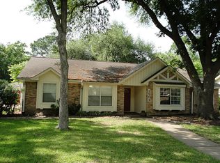 1503 Beachcomber Ln, Houston, TX 77062