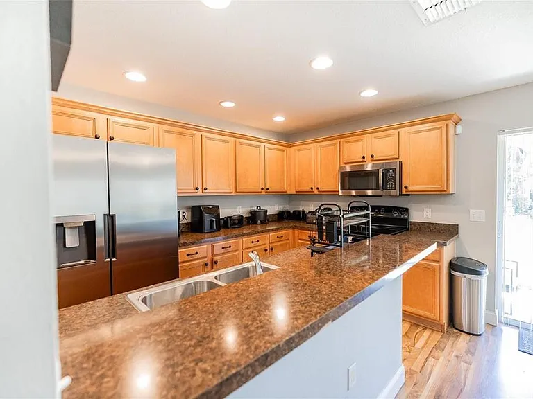 4514 Limerick Dr — Photo 8