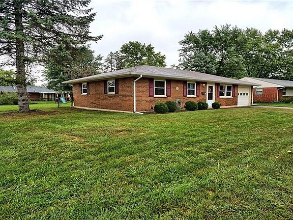 5th image of 1005 Nutmeg Sq N