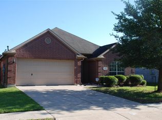 1006 Magnolia Dale Dr, Fresno, TX 77545