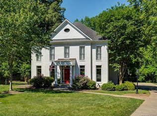 5422 Huntwell Commons Ln, Charlotte, NC 28226
