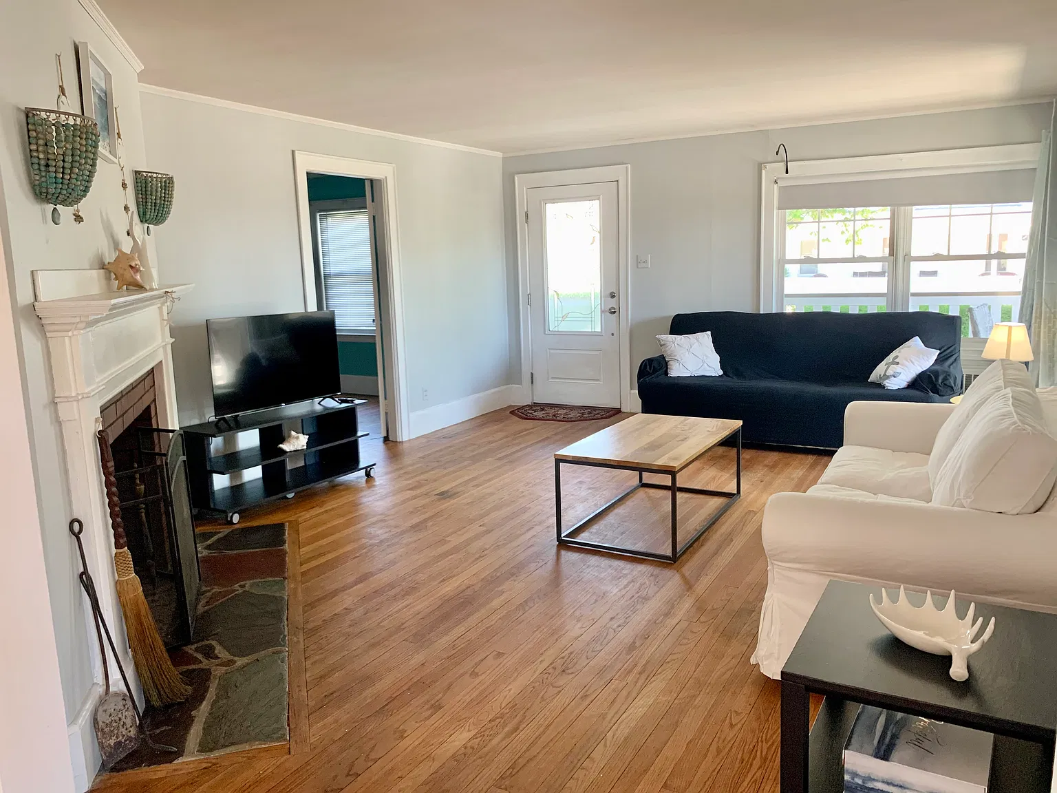 1 bed, $1,100 — Photo 2