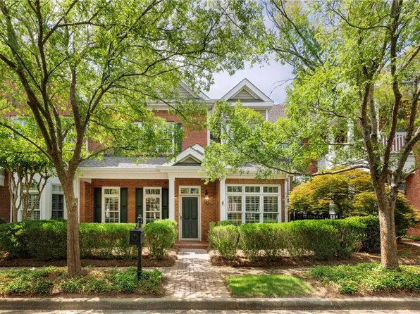 8720 Parker Pl, Roswell, GA 30076