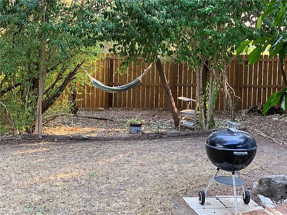 5th image of 24807 Martin Ln
