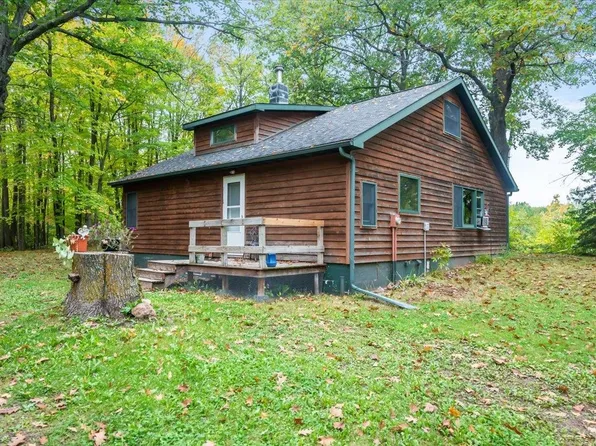 4897 S Swanson Dr, Maple, WI 54854