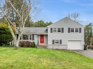 47 Flagg Road, West Hartford, CT 06117