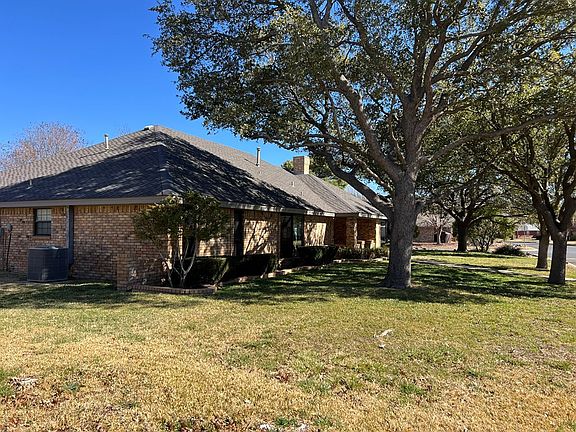 3rd image of 3202 Clearview Dr