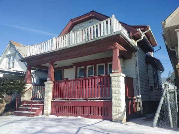 3374 N 30th STREET, Milwaukee, WI 53216