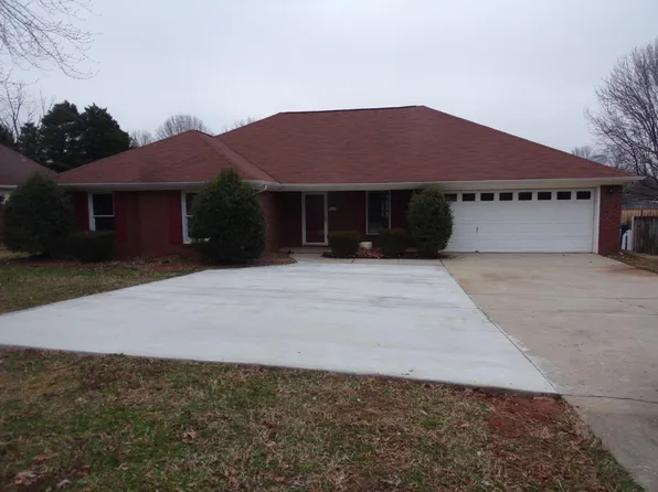 523 Gooch Ln, Madison, AL 35758