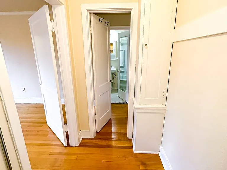 Embassy Apartments — Photo 25