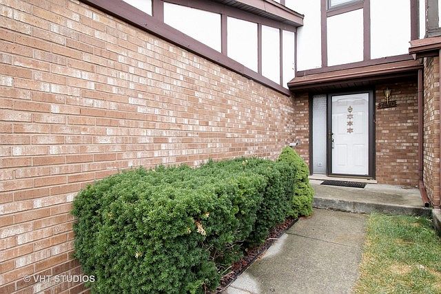 2nd image of 7870 Sheffield Dr