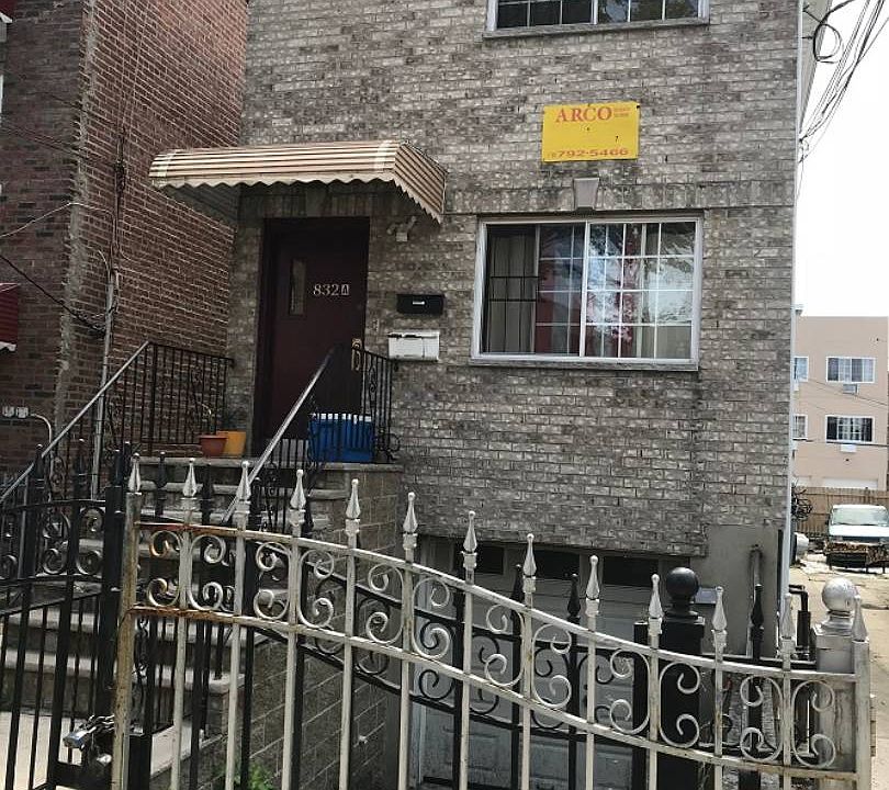1st image of 832A E 227th St