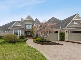 101 Lighthouse Dunes Path, Saint Joseph, MI 49085