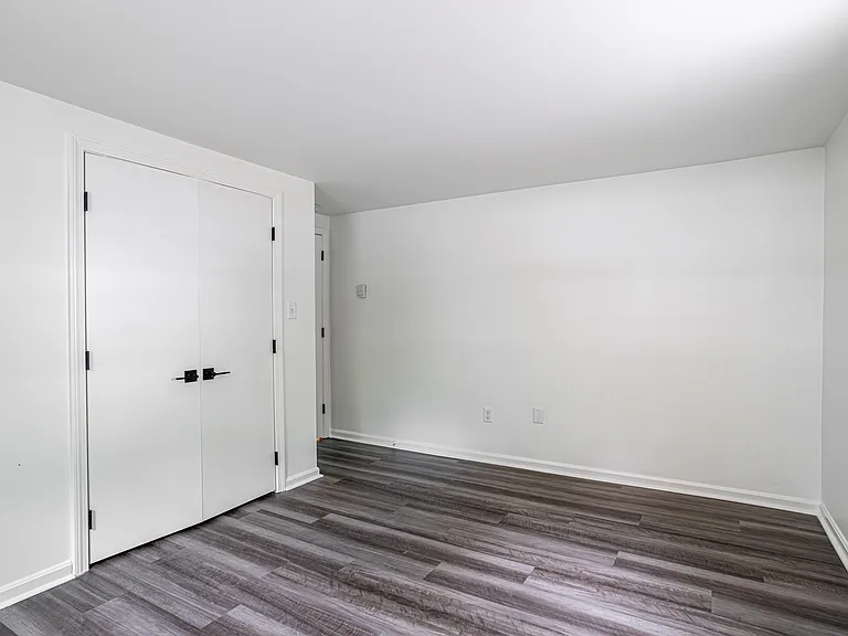 Madison Street Residences — Photo 5