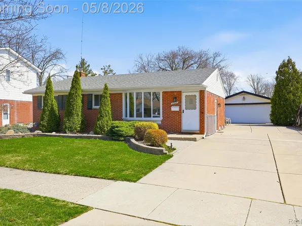 33226 Vista Way, Fraser, MI 48026