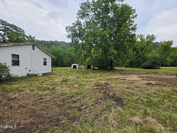 4th image of 4544 Powell Valley Rd