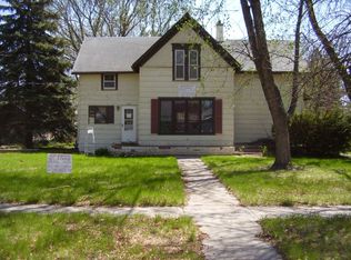 615 Ekeley St, Stromsburg, NE 68666