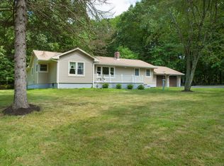 1 Alpine Dr, Hopewell Junction, NY 12533