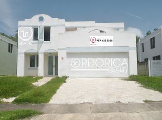 Urb Mansiones, Carolina, PR 00987
