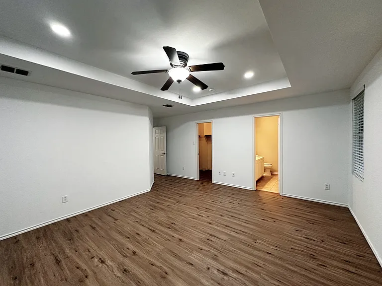 12943 Vassar Dr — Photo 15