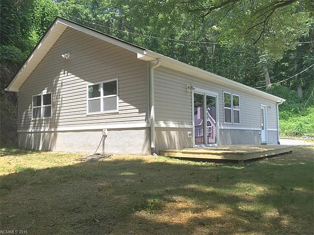 1st image of 606 Lyndhurst Dr