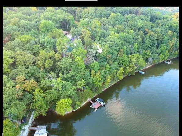 1828 Lionheart Ct, Marthasville, MO 63357