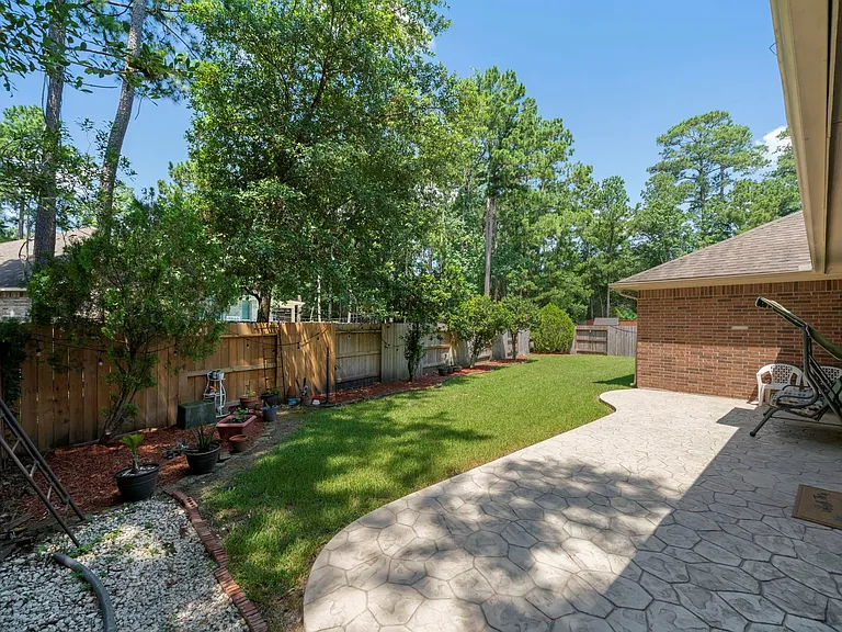 7 Caelin Ct — Photo 37