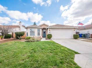 2425 S Phillip Ave, Fresno, CA 93727
