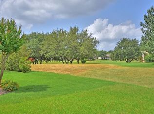 250 Whispering Wind Dr, Georgetown, TX 78633