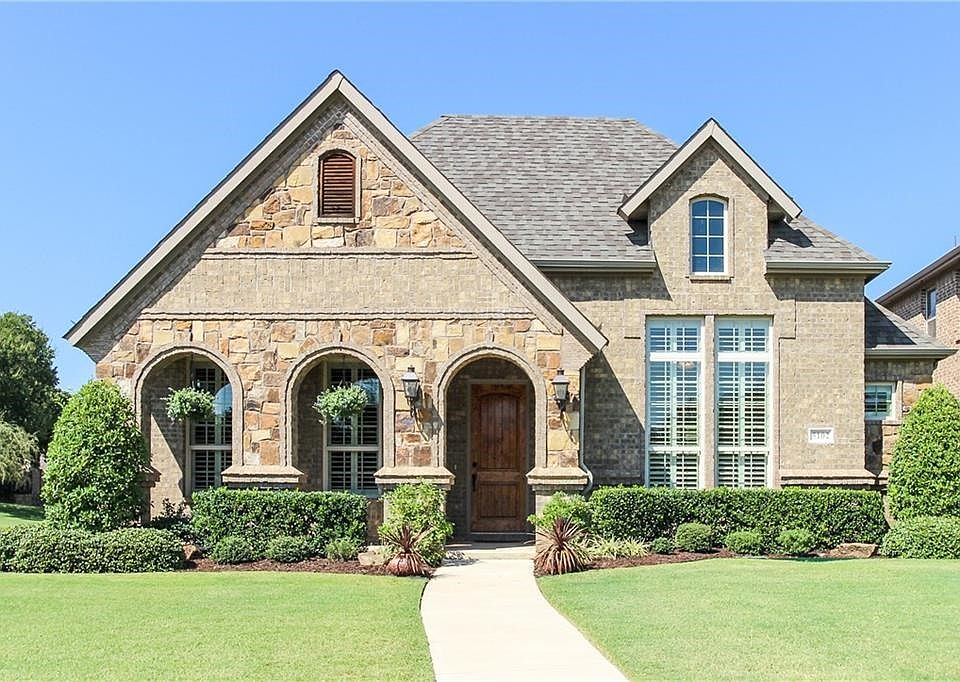 Front Entry on Interior Corner Lot