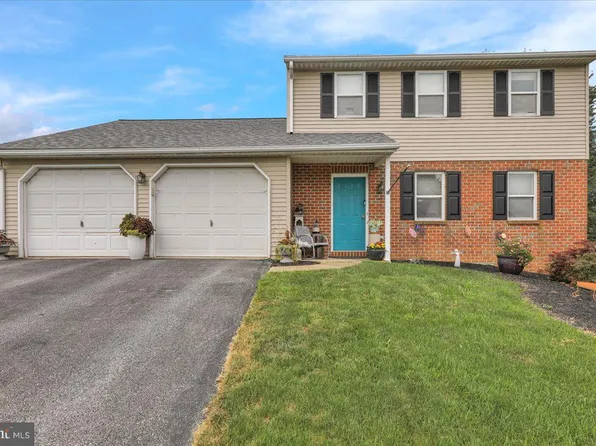238 Lemon Ln, Leola, PA 17540