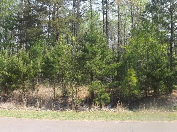 7075 Bayberry Dr, Oxford, NC 27565